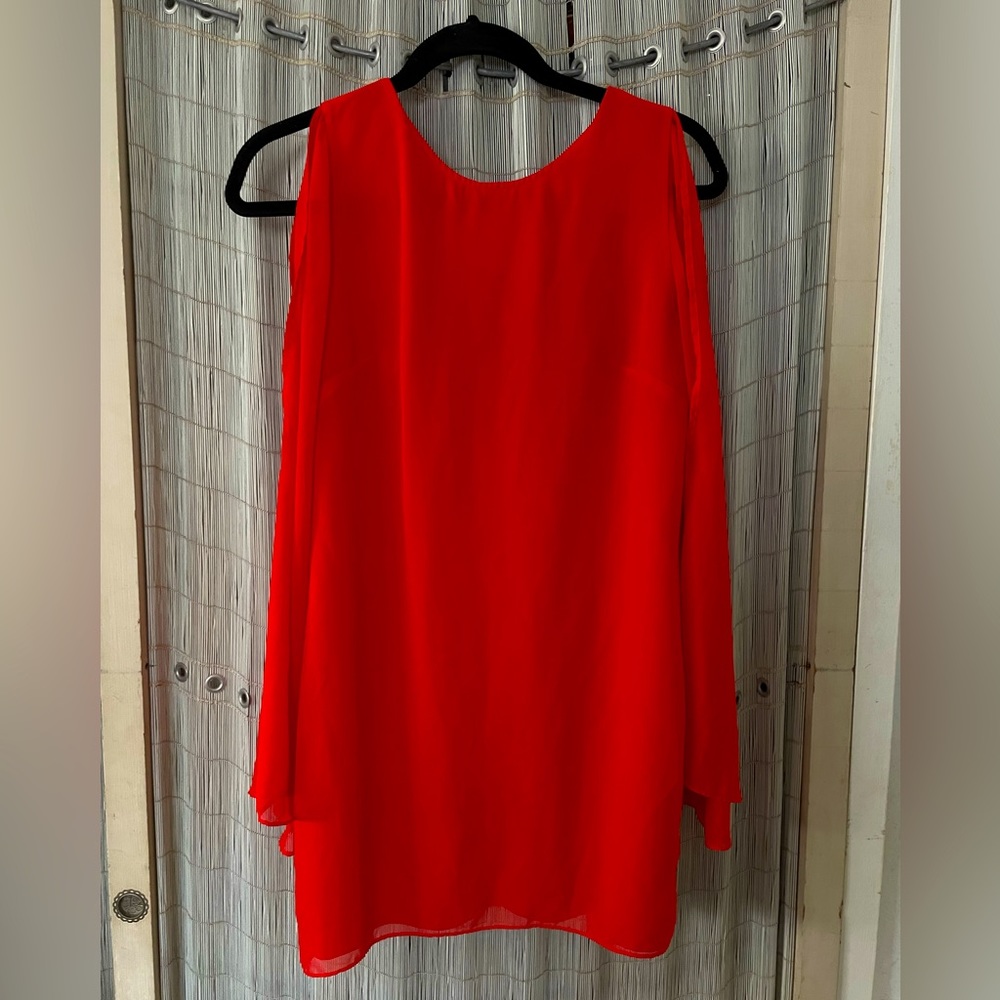Cute off shoulder cocktail dress! Open back, Red/Orange